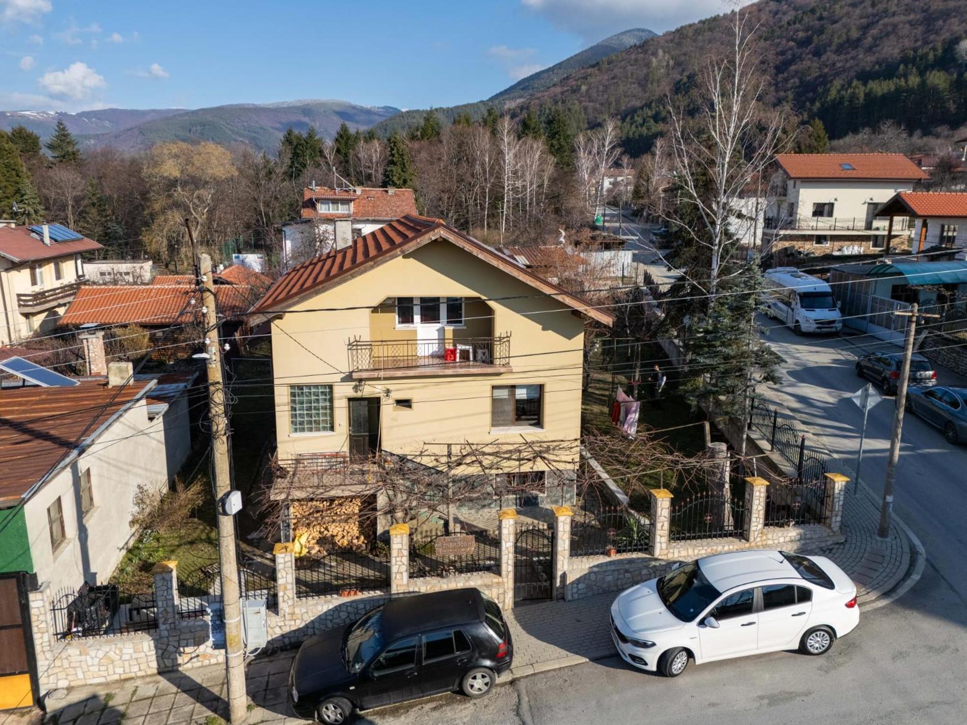 Danailovi Guest House Sapareva Banya Exterior photo